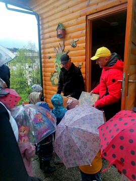 Obisk čebelnjaka (9)